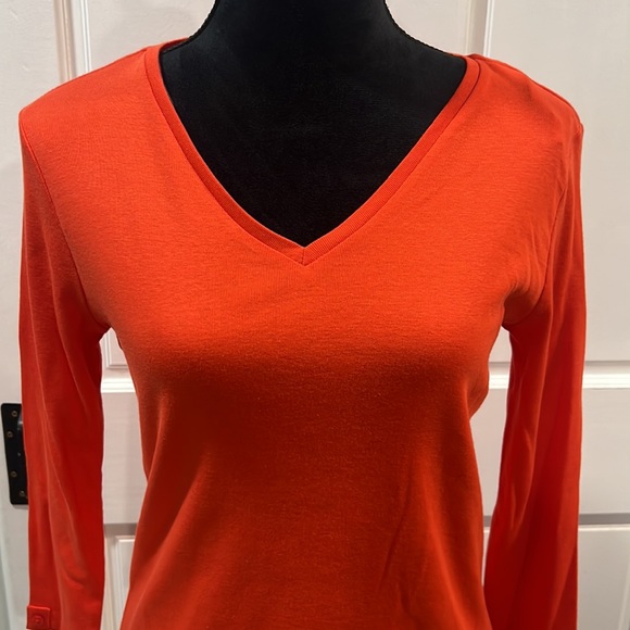 Anne Klein Sport size Sm v-neck new without tag.!Super soft excellent condition. - Picture 2 of 6